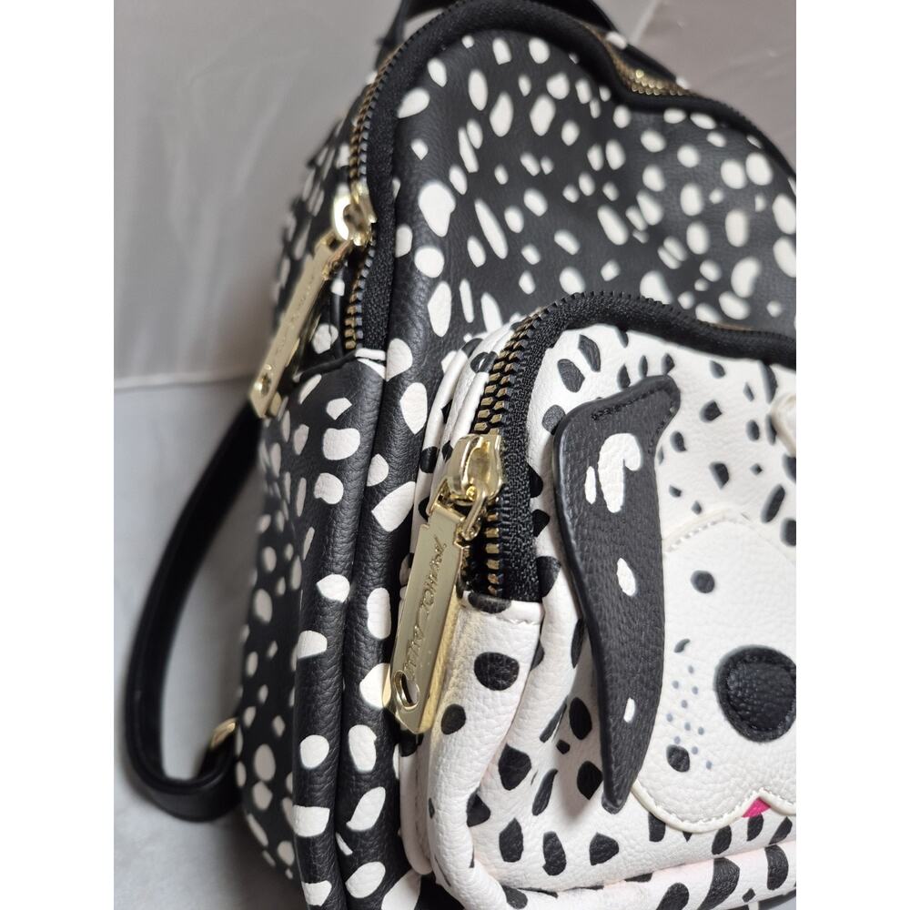 š„ Betsey Johnson Mini Backpack Kitsch Dalmation Dog - Picture 2 of 8